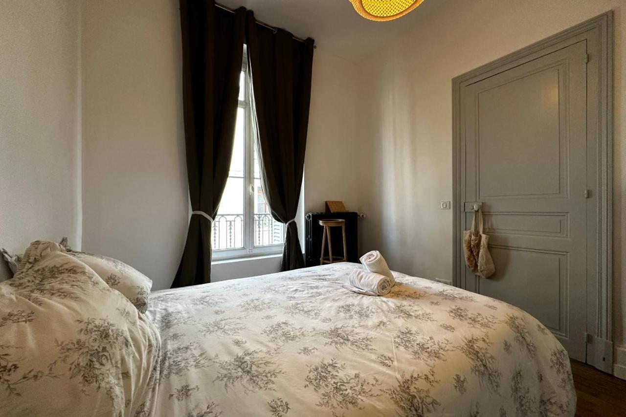 In The Beautiful Districts Of Tours A "Particular" With Great Comfort Villa Ngoại thất bức ảnh