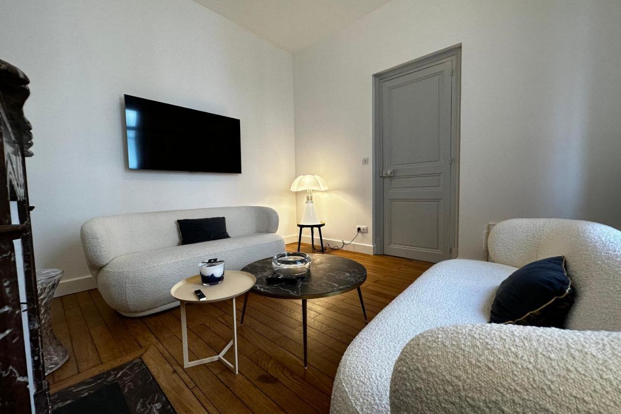 In The Beautiful Districts Of Tours A "Particular" With Great Comfort Villa Ngoại thất bức ảnh